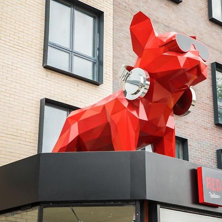 Radisson Red London Greenwich The O2 Exterior foto